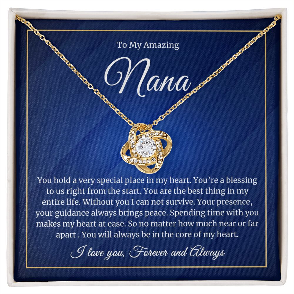 To My Nana - Special Place in My Heart - Collar con nudo de amor